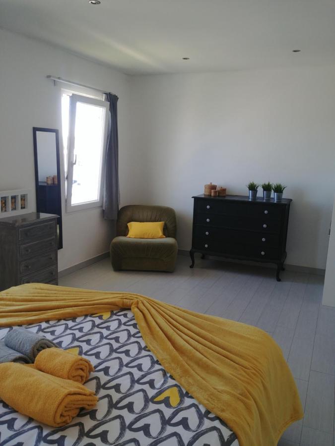 Apartment Pe N'areia Gamboa T1